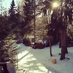 Patryk شقة شكلارسكا بوريبا